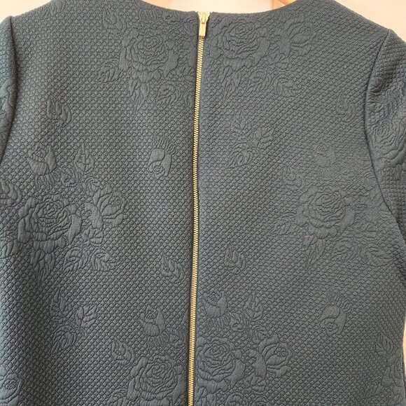Calvin Klein Textured Dark Green Short Sleeve Shift Dress Floral Pretty Size 12 - Picture 11 of 11
